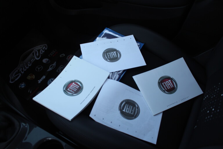 40 Stilecar It Fiat 500x Gj878ym