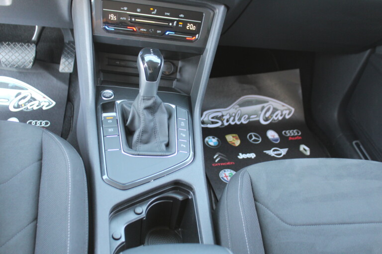45 Stilecar It Vw Tiguan Gh705py