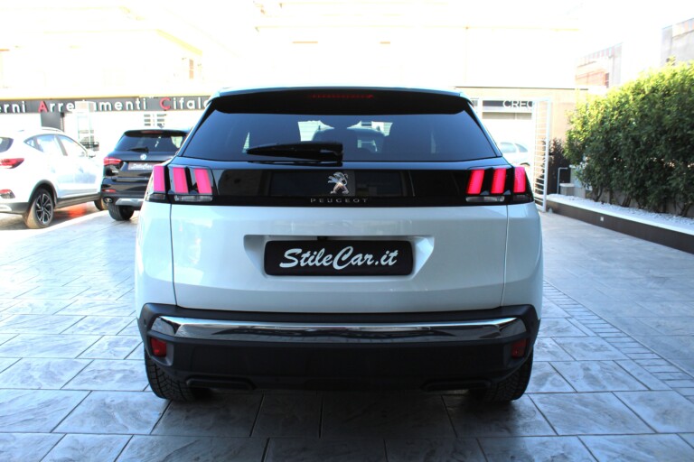 04 Stilecar It Peugeot 3008 Gp472fj