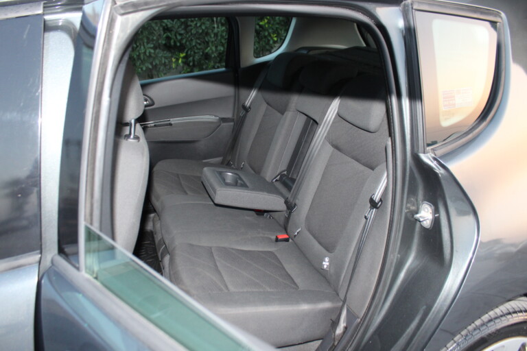 08 Stilecar It Peugeot 3008 Fb077st