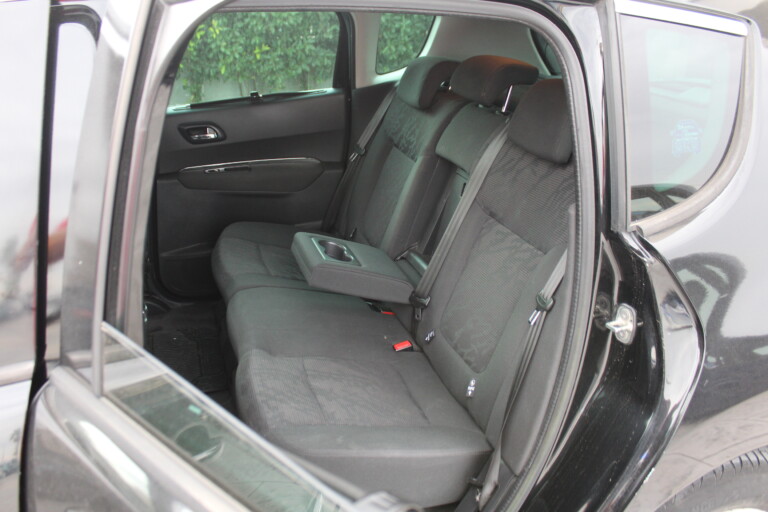 09 Stilecar It Peugeot 3008 Gp913kz