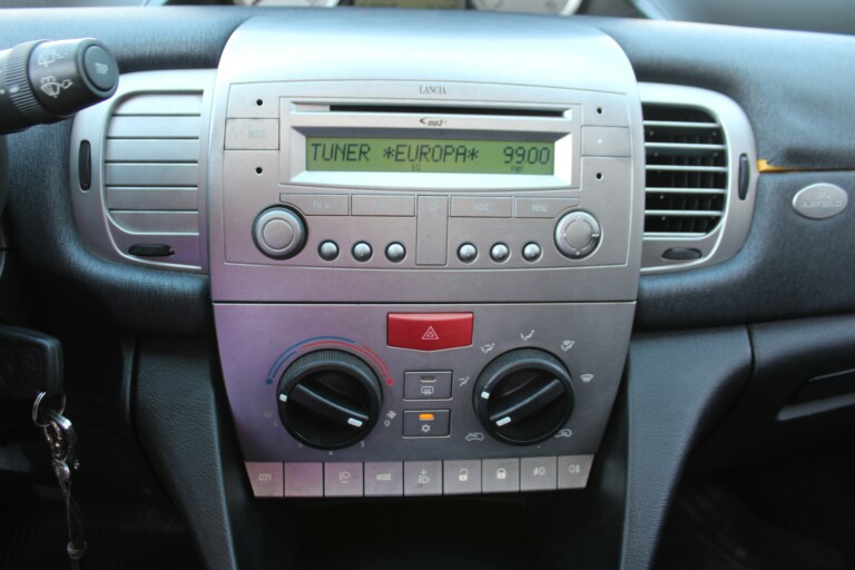 12 Stilecar It Lancia Ypsilon Dk949df