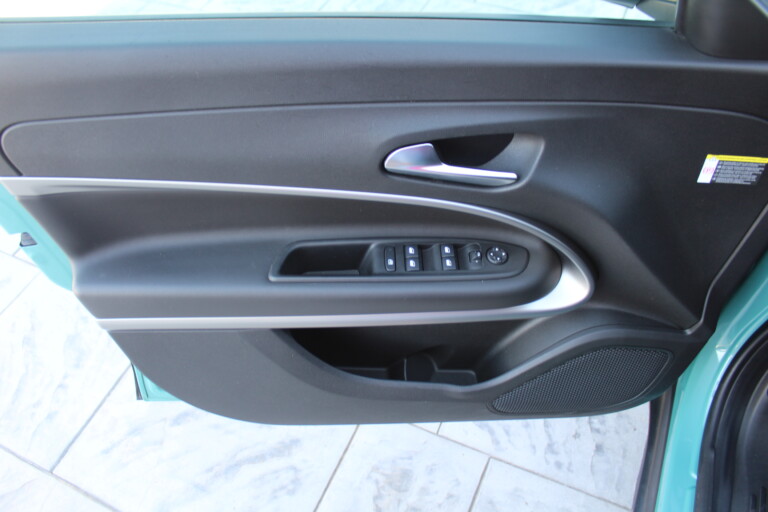14 Stilecar It Jeep Avenger Gs693jl