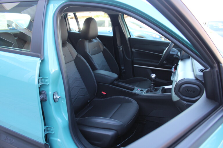 15 Stilecar It Jeep Avenger Gs693jl
