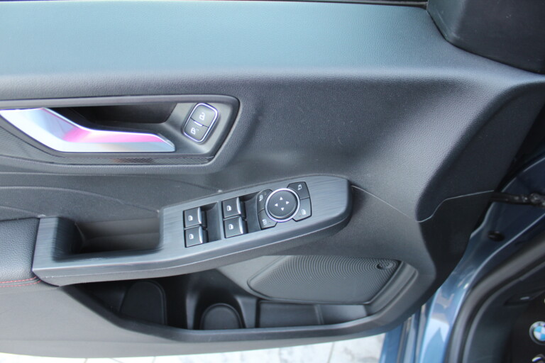 16 Stilecar It Ford Kuga Gk723rp