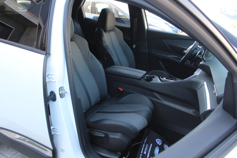 18 Stilecar It Peugeot 3008 Gp472fj
