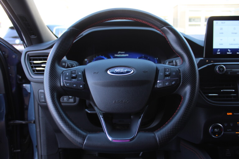 29 Stilecar It Ford Kuga Gk723rp