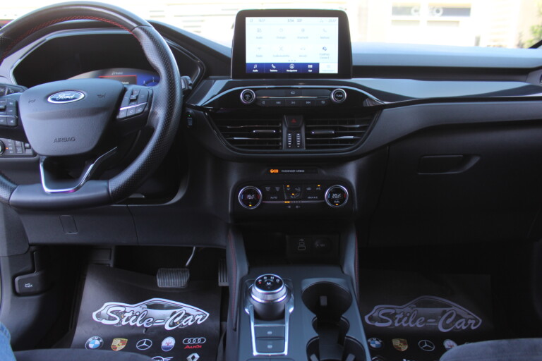 33 Stilecar It Ford Kuga Gk723rp