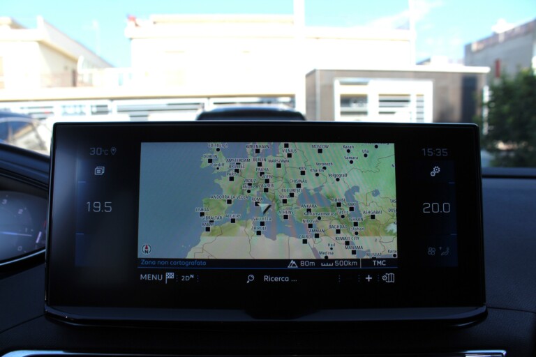 36 Stilecar It Peugeot 3008 Gj497zb