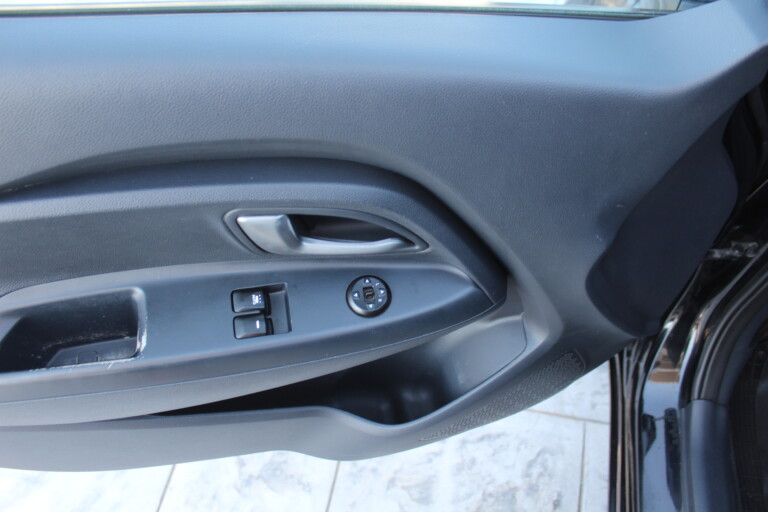 07 Stilecar It Kia Rio En629an