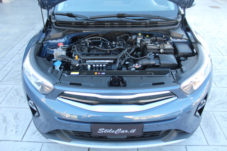 08 Stilecar It Kia Stonic Gk969zh