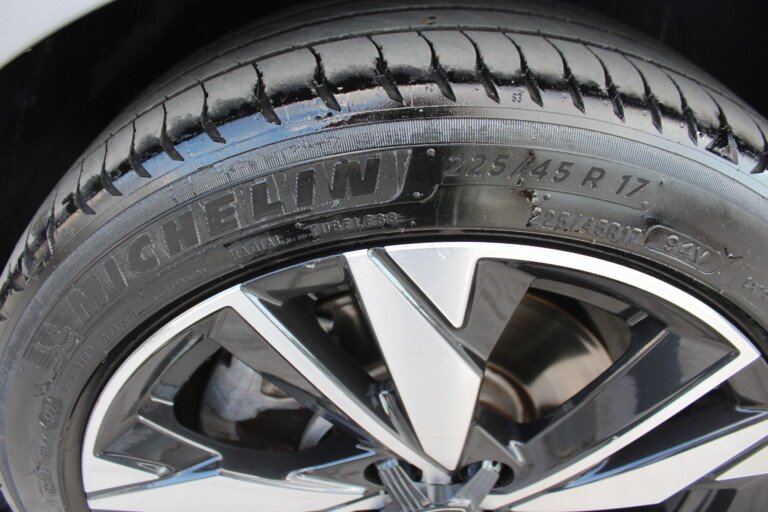 12 Stilecar It Peugeot 308 Sw Gm543le