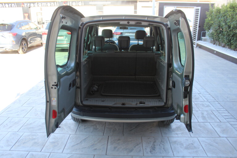 12 Stilecar It Renault Kangoo Dn738ly