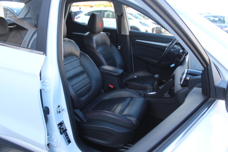 15 Stilecar It Mg Zs Gt945lp