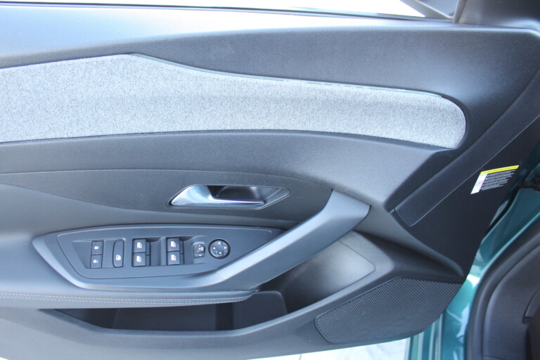 15 Stilecar It Peugeot 308 Sw Gk033gc