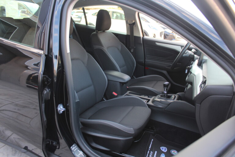 16 Stilecar It Ford Focus Gf692cf