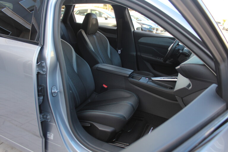 16 Stilecar It Peugeot 308 Sw Gm543le