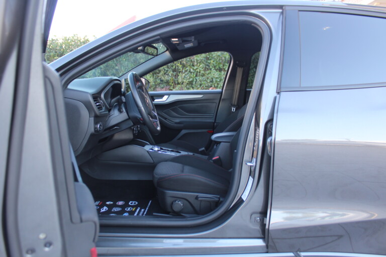 17 Stilecar It Ford Focus Gp218zy
