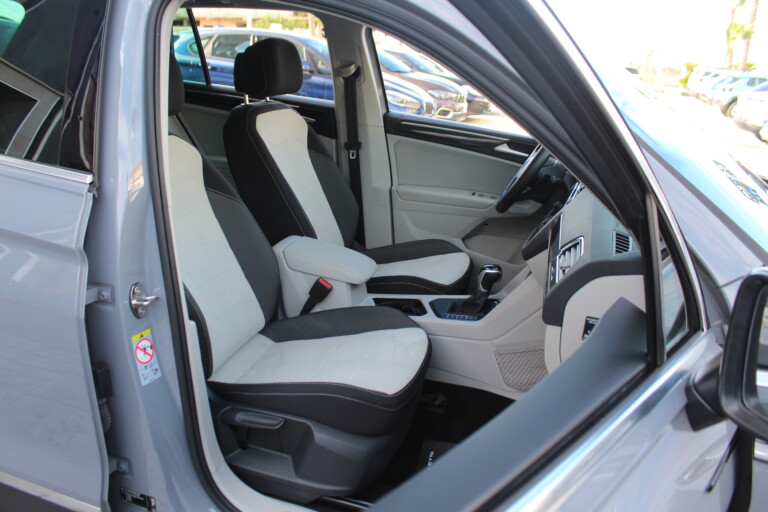 17 Stilecar It Vw Tiguan Gg747rl