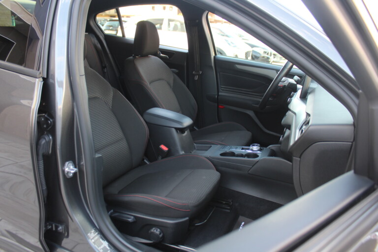19 Stilecar It Ford Focus Gp218zy