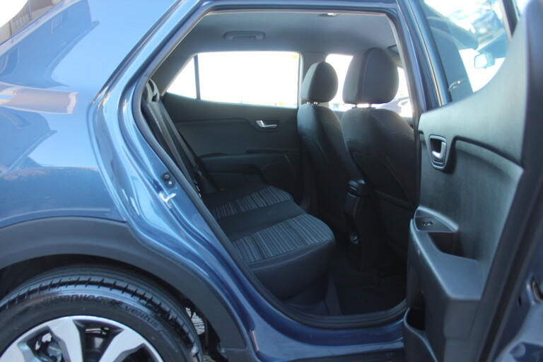 19 Stilecar It Kia Stonic Gk969zh