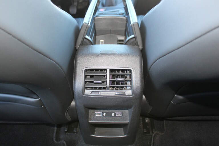 20 Stilecar It Peugeot 308 Sw Gk033gc