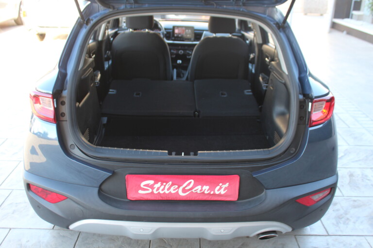 22 Stilecar It Kia Stonic Gn587td
