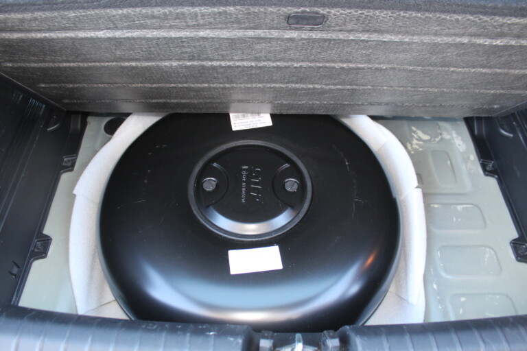 24 Stilecar It Kia Stonic Gk969zh