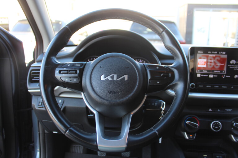 24 Stilecar It Kia Stonic Gn587td