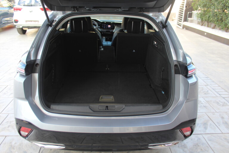 24 Stilecar It Peugeot 308 Sw Gm543le