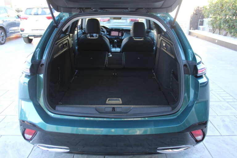 25 Stilecar It Peugeot 308 Sw Gk033gc