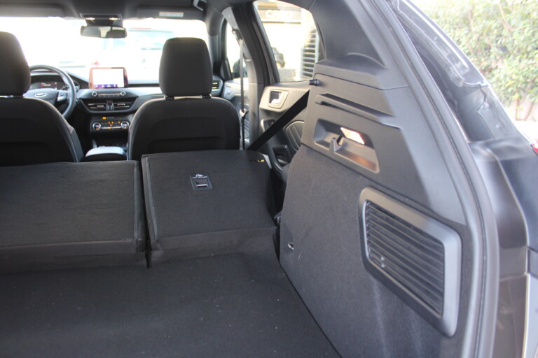 28 Stilecar It Ford Focus Gp218zy