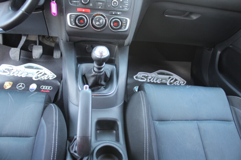 29 Stilecar It Citroen C4 Et707tk