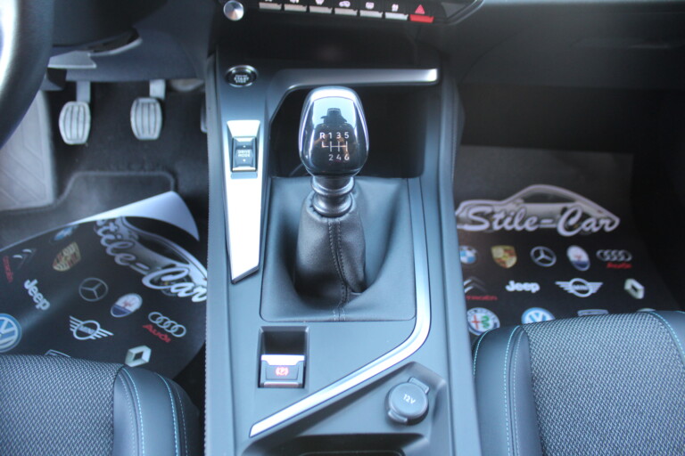 34 Stilecar It Peugeot 308 Sw Gk033gc
