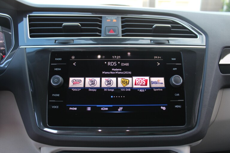35 Stilecar It Vw Tiguan Gg747rl