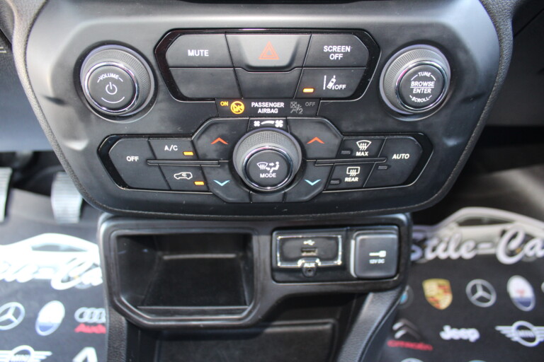 40 Stilecar It Jeep Renegade Gl564pe