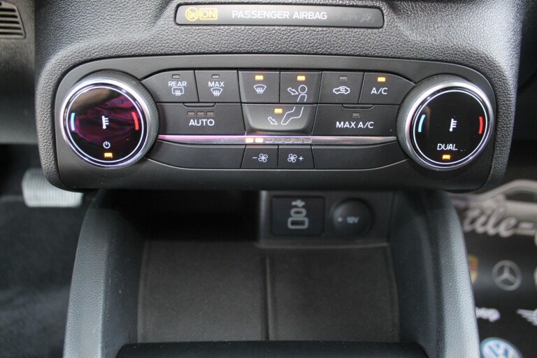 42 Stilecar It Ford Focus Gp218zy
