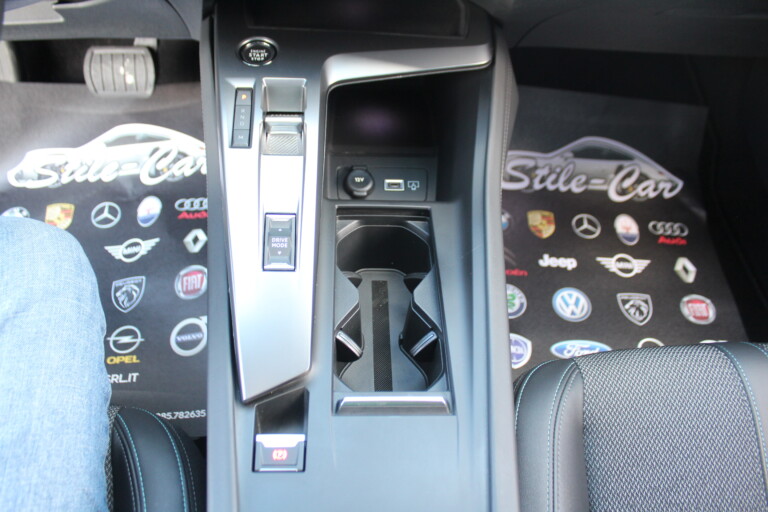 42 Stilecar It Peugeot 308 Sw Gm543le