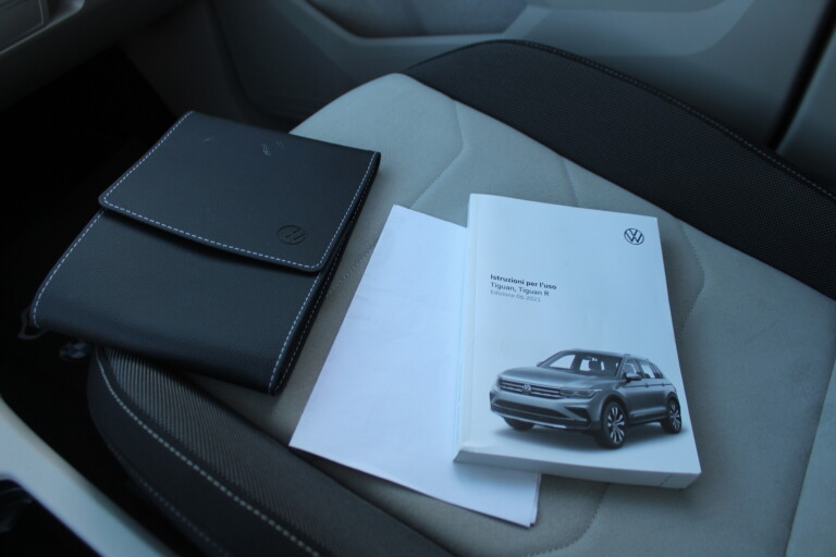 45 Stilecar It Vw Tiguan Gg747rl