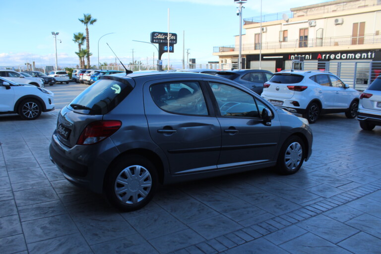 02 Stilecar It Peugeot 207 Eb416gd