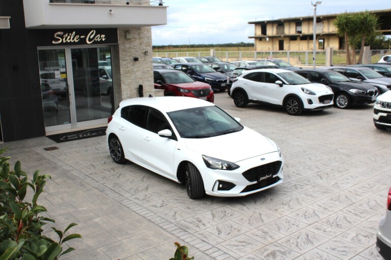 05 Stilecar It Ford Focus Gg543rw