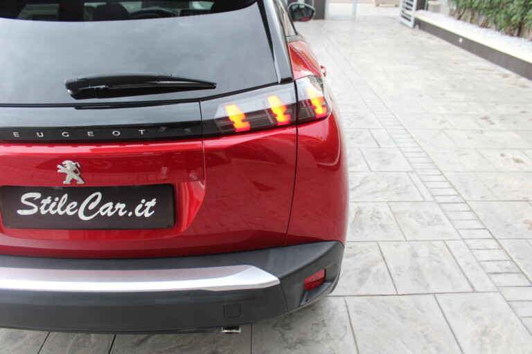 08 Stilecar It Peugeot 2008 Gj725yt