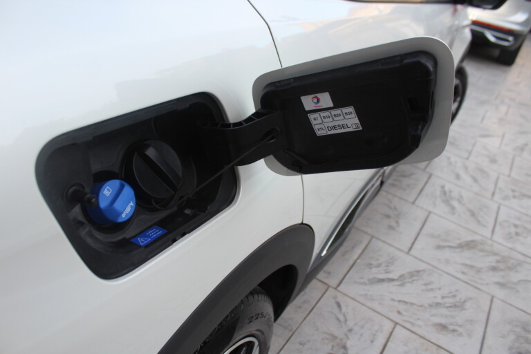 09 Stilecar It Peugeot 3008 Gk234fm