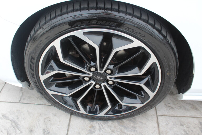 10 Stilecar It Ford Focus Gg543rw