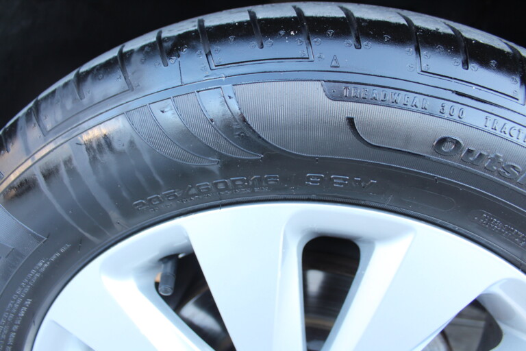 11 Stilecar It Seat Arona Gn336sj