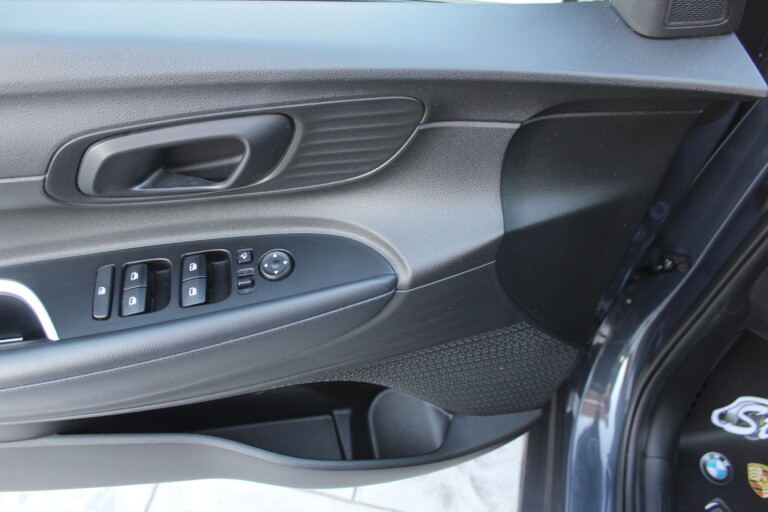 14 Stilecar It Hyundai Bayon Gn741lt