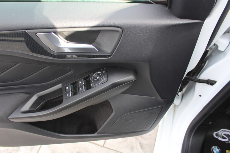 15 Stilecar It Ford Focus Gg543rw