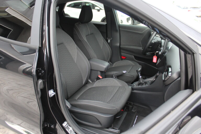 15 Stilecar It Ford Puma Gk614rs