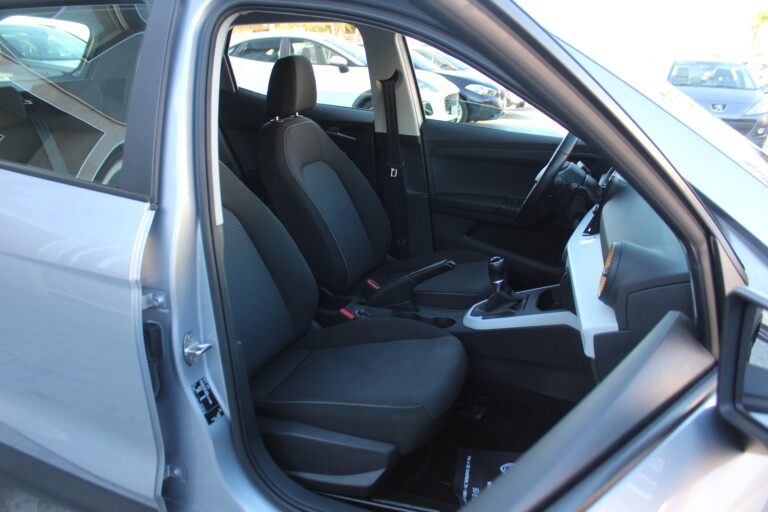 15 Stilecar It Seat Arona Gn336sj