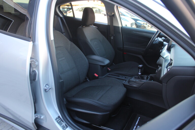 17 Stilecar It Ford Focus Gg785as